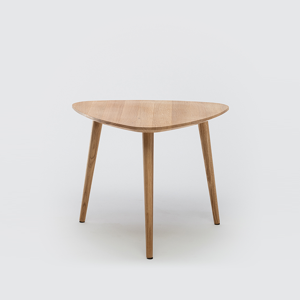 nesting-table-m-thumbnail.webp